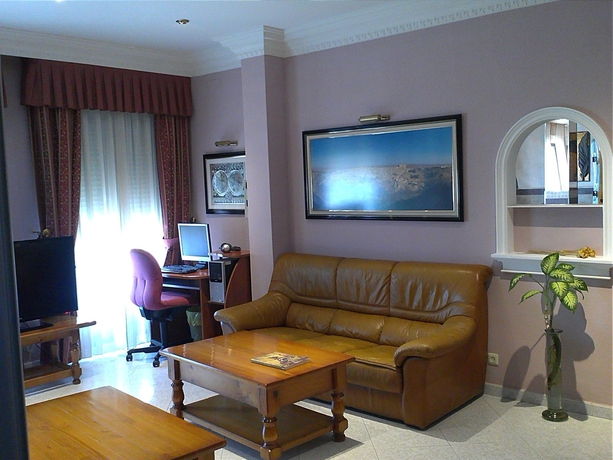 Imagen de los interiores del Hostal Toledo, Toledo. Foto 15