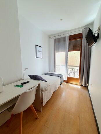 Imagen de la habitación del Hostal ToledoRooms Palacios. Foto 20