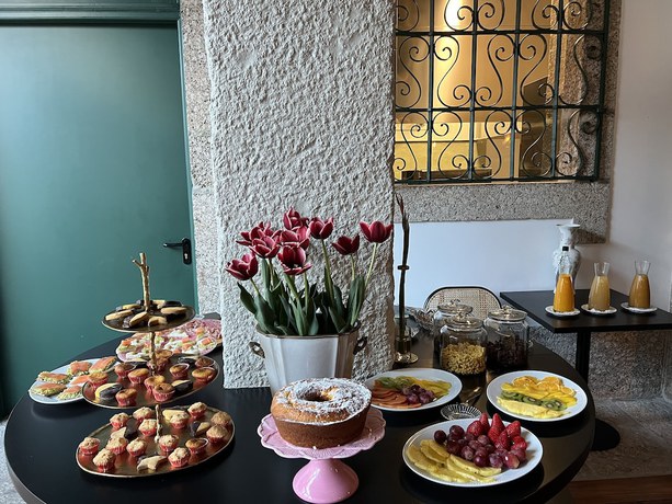 Imagen del bar/restaurante del Hostal Torel Royal Court. Foto 3