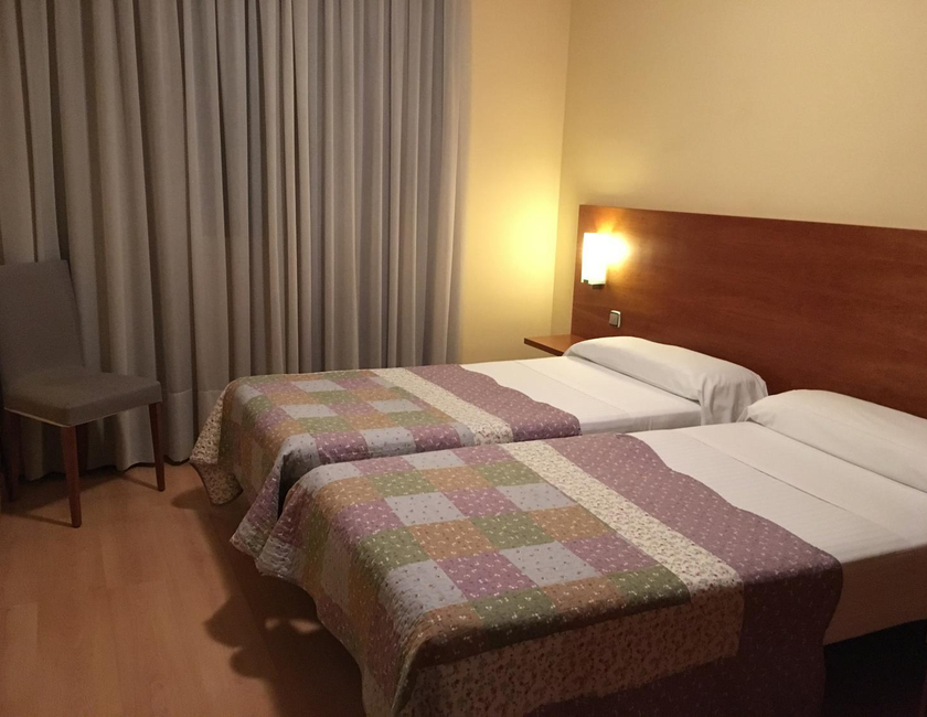 Imagen general del Hostal Torre Monreal. Foto 6
