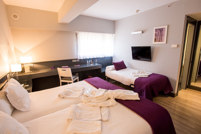 Imagen de la habitación del Hostal Torrejón. Foto 8