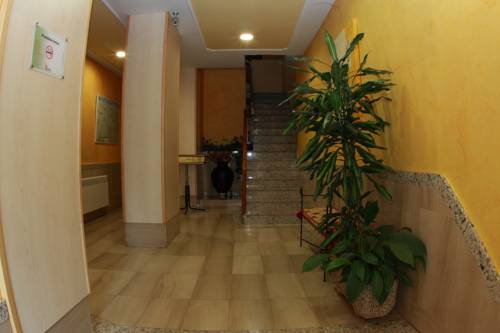 Imagen de la habitación del Hostal Torres, San Leonardo de Yague. Foto 12