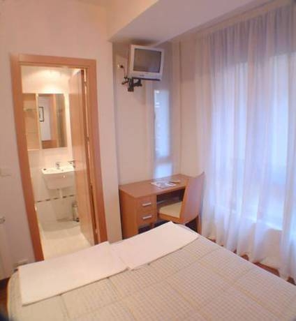 Imagen general del Hostal Tranches. Foto 2