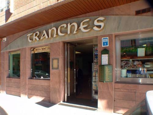 Imagen general del Hostal Tranches. Foto 6