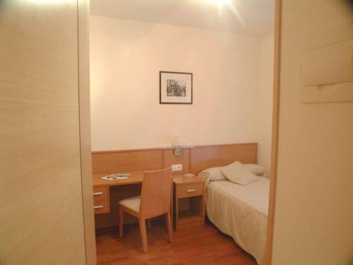 Imagen general del Hostal Tranches. Foto 7