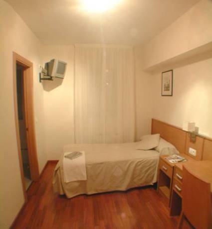 Imagen general del Hostal Tranches. Foto 8