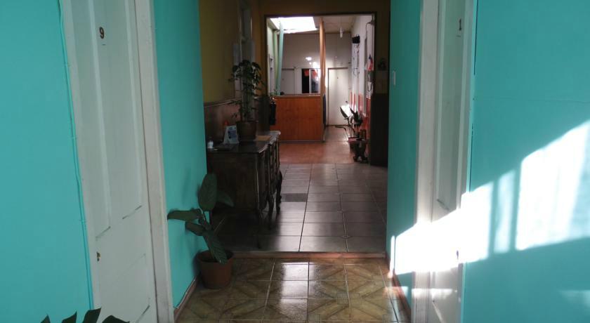 Imagen de los interiores del Hostal Tricontinental. Foto 6