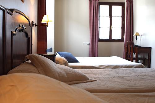 Imagen de la habitación del Hostal Trinkete Antxitonea. Foto 2