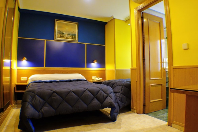 Imagen de la habitación del Hostal Tripolis Toledo. Foto 3