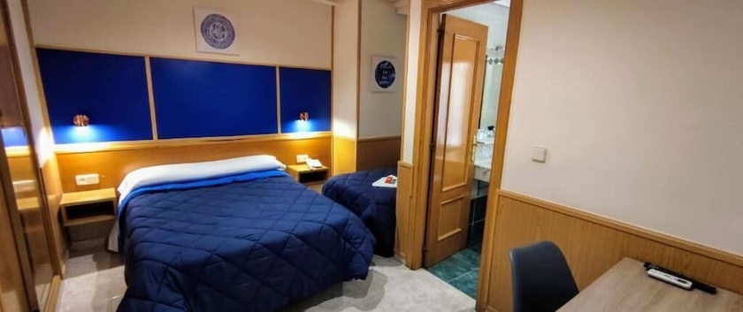 Imagen de la habitación del Hostal Tripolis Toledo. Foto 15