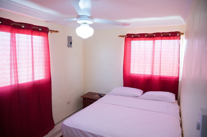 Imagen de la habitación del Hostal Tropical Island. Foto 2