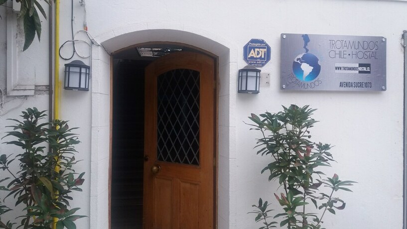 Imagen general del Hostal Trotamundos, Santiago Centro. Foto 12