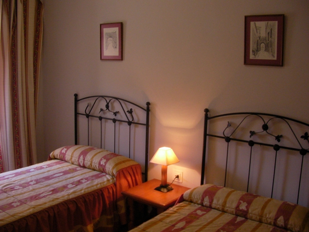 Imagen de la habitación del Hostal Trujillo. Foto 5