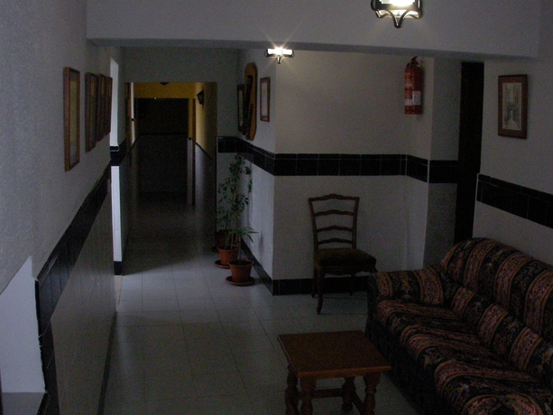 Imagen de los interiores del Hostal Trujillo. Foto 16