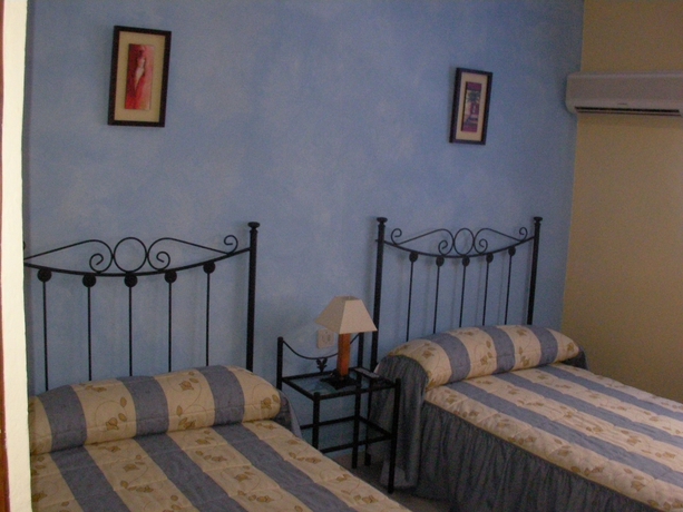 Imagen de la habitación del Hostal Trujillo. Foto 7