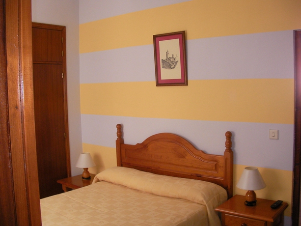 Imagen de la habitación del Hostal Trujillo. Foto 9