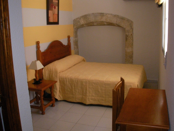 Imagen de la habitación del Hostal Trujillo. Foto 11