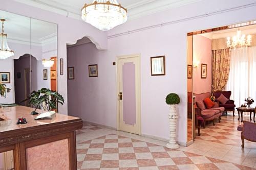 Imagen de los interiores del Hostal Union, Centro de Madrid. Foto 13