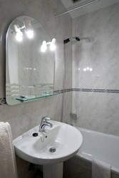 Imagen de la habitación del Hostal Union, Centro de Madrid. Foto 6