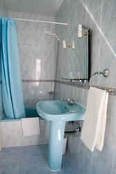 Imagen de la habitación del Hostal Union, Centro de Madrid. Foto 7