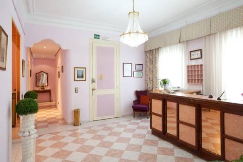 Imagen de la habitación del Hostal Union, Centro de Madrid. Foto 10