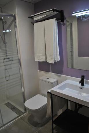 Imagen general del Hostal Universitat Cervera. Foto 2