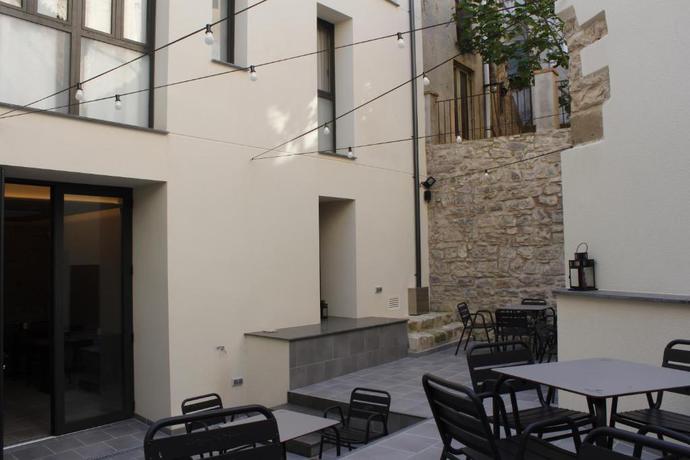 Imagen general del Hostal Universitat Cervera. Foto 4