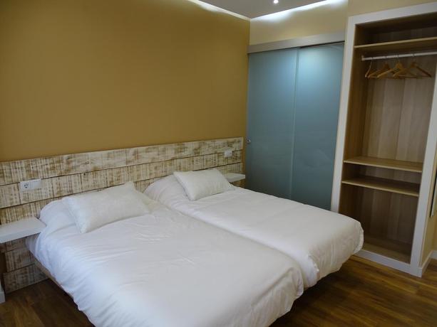 Imagen de la habitación del Hostal Urban Burgos. Foto 3