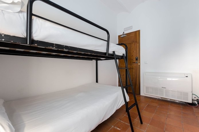 Imagen de la habitación del Hostal Urban Hostel Palma Albergue Juvenil. Foto 8