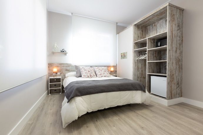 Imagen de la habitación del Hostal Urban Sabadell. Foto 2