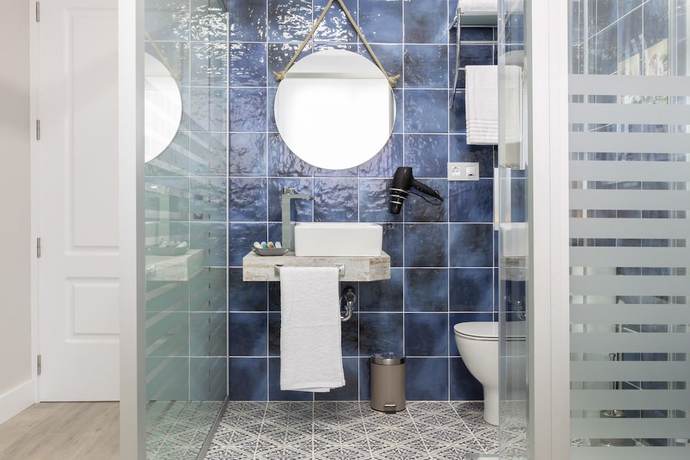 Imagen de la habitación del Hostal Urban Sabadell. Foto 15