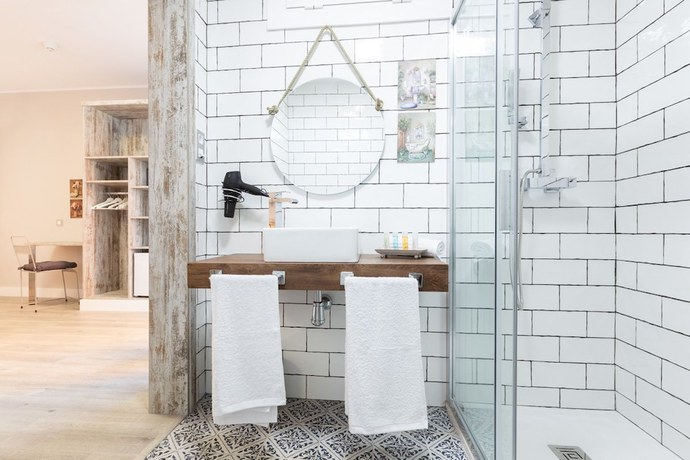 Imagen de la habitación del Hostal Urban Sabadell. Foto 16