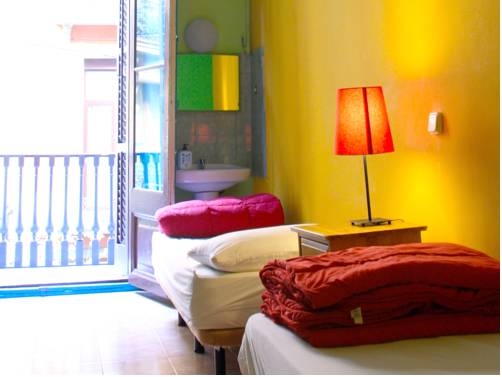 Imagen general del Hostal V Downtown. Foto 6