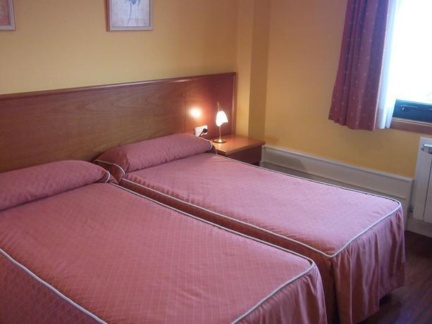 Imagen general del Hostal Val De Serantes. Foto 6