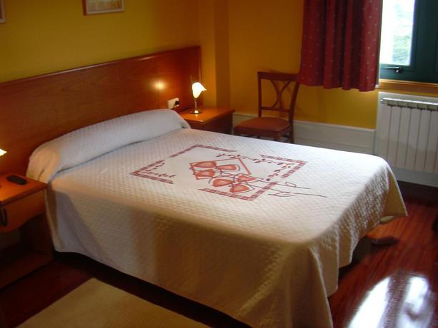 Imagen general del Hostal Val De Serantes. Foto 8