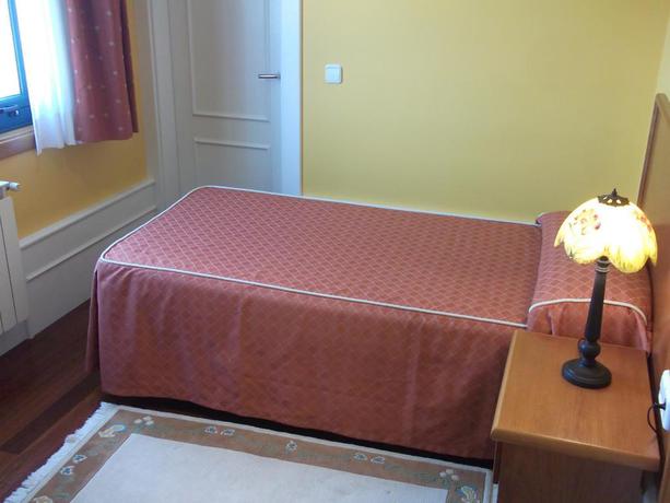 Imagen general del Hostal Val De Serantes. Foto 9