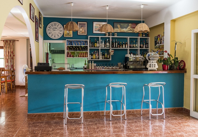 Imagen del bar/restaurante del Hostal Valencia, San Antonio [Centro]. Foto 2