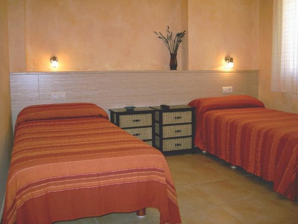 Imagen general del Hostal Valle Del Iregua. Foto 4