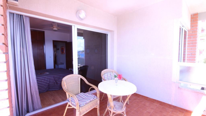 Imagen general del Hostal Velilla, Almu&ntilde;&eacute;car. Foto 3