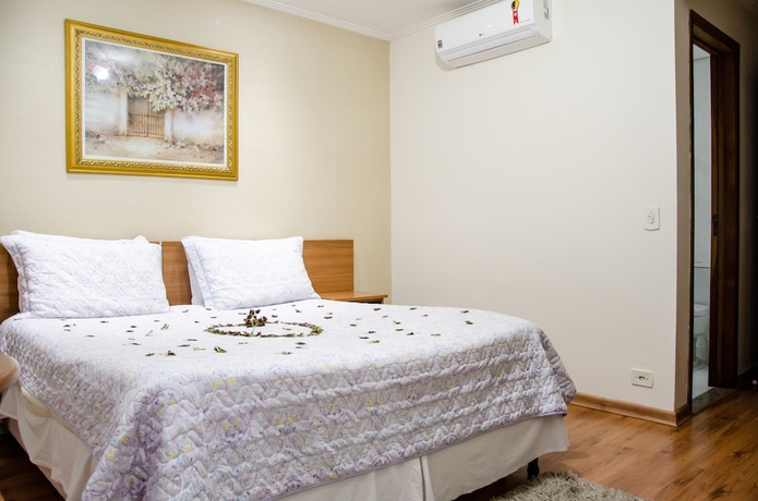 Imagen de la habitación del Hostal Velinn Pousada Chateau Do Luar. Foto 5