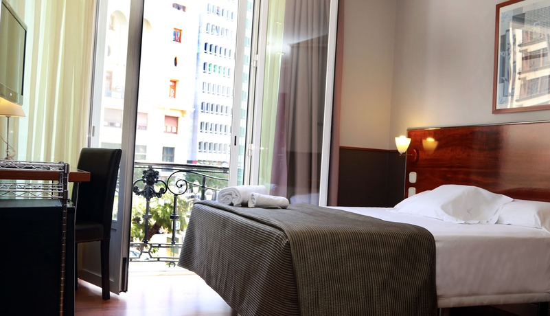 Imagen de la habitación del Hostal Venecia Plaza Centro Hotel. Foto 8