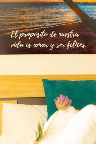 Imagen general del Hostal Ventura Premium. Foto 10