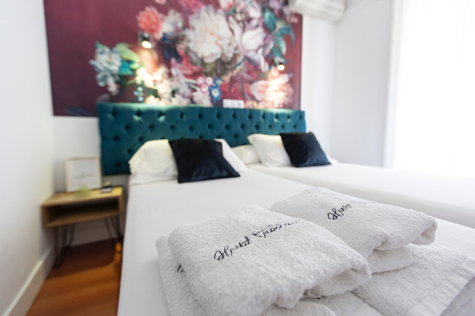 Imagen de la habitación del Hostal Veracruz Boutique Puerta del Sol. Foto 7