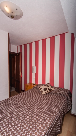 Imagen de la habitación del Hostal Verdemar, Gijón. Foto 4