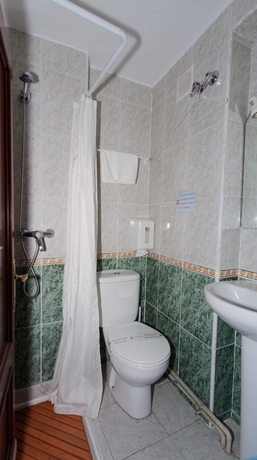 Imagen de la habitación del Hostal Verdemar, Gijón. Foto 15