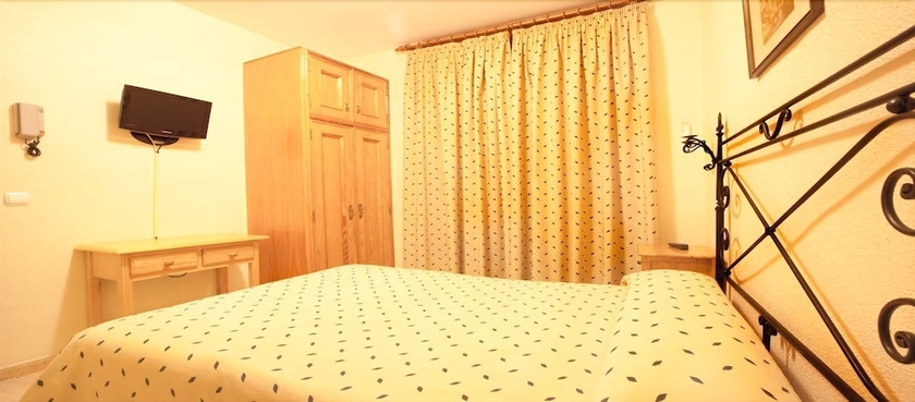 Imagen de la habitación del Hostal Verónica, Granada. Foto 3