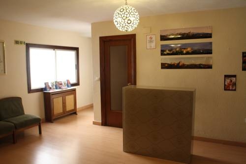 Imagen de la habitación del Hostal Verona, Granada. Foto 2