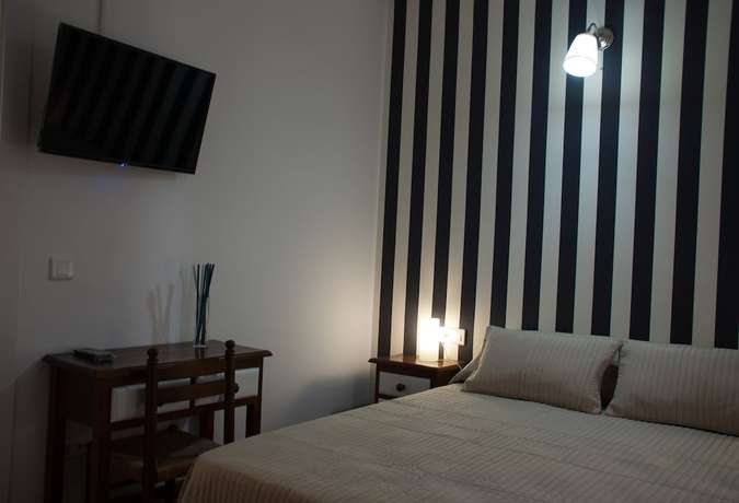 Imagen de la habitación del Hostal Vía Verde De La Sierra. Foto 6