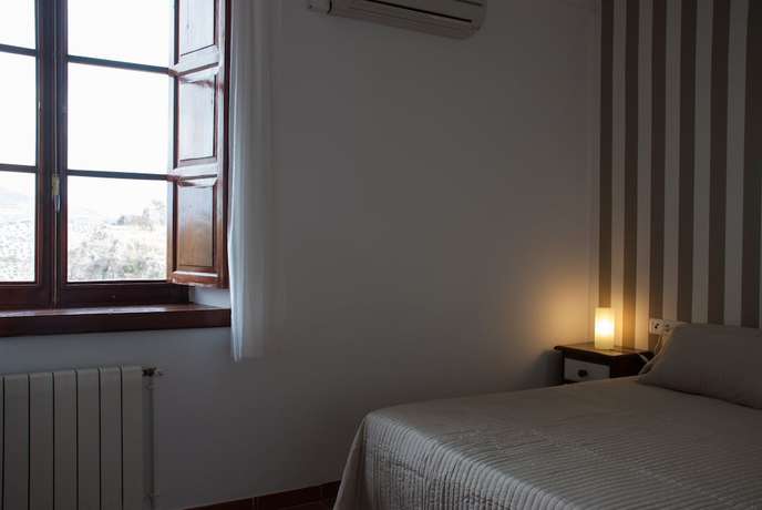 Imagen general del Hostal Vía Verde De La Sierra. Foto 3