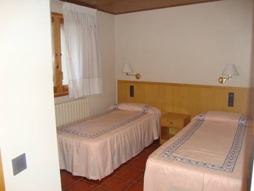 Imagen de la habitación del Hostal Victor, Peramola. Foto 6